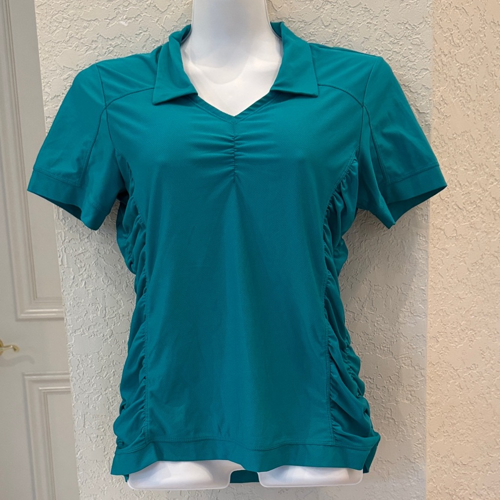 Athleta Turquoise Short Sleeve Tee